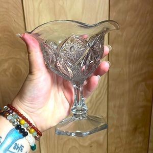 Vintage 5 in x 5.5 in Glass Goblet